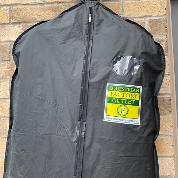 Equestrian Show Jacket. junior Sz 2R - Picture 6 of 12